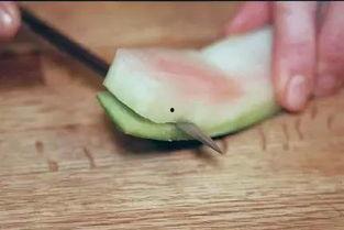 绿皮吃瓜,揭秘夏日消暑新宠的神奇魅力