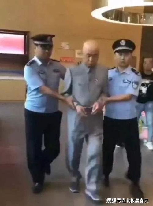 吃瓜事件相声演员,吃瓜事件揭秘相声演员幕后故事