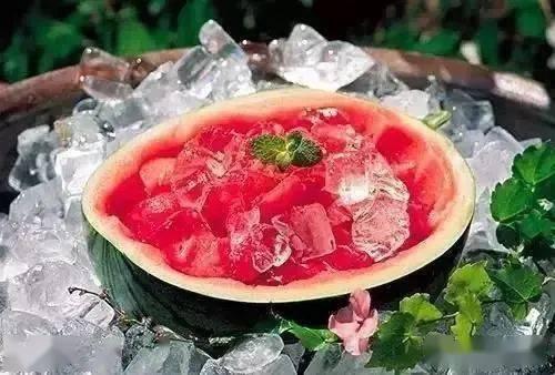 朱雀桥边吃瓜的网名,揭秘网络红人的趣味生活